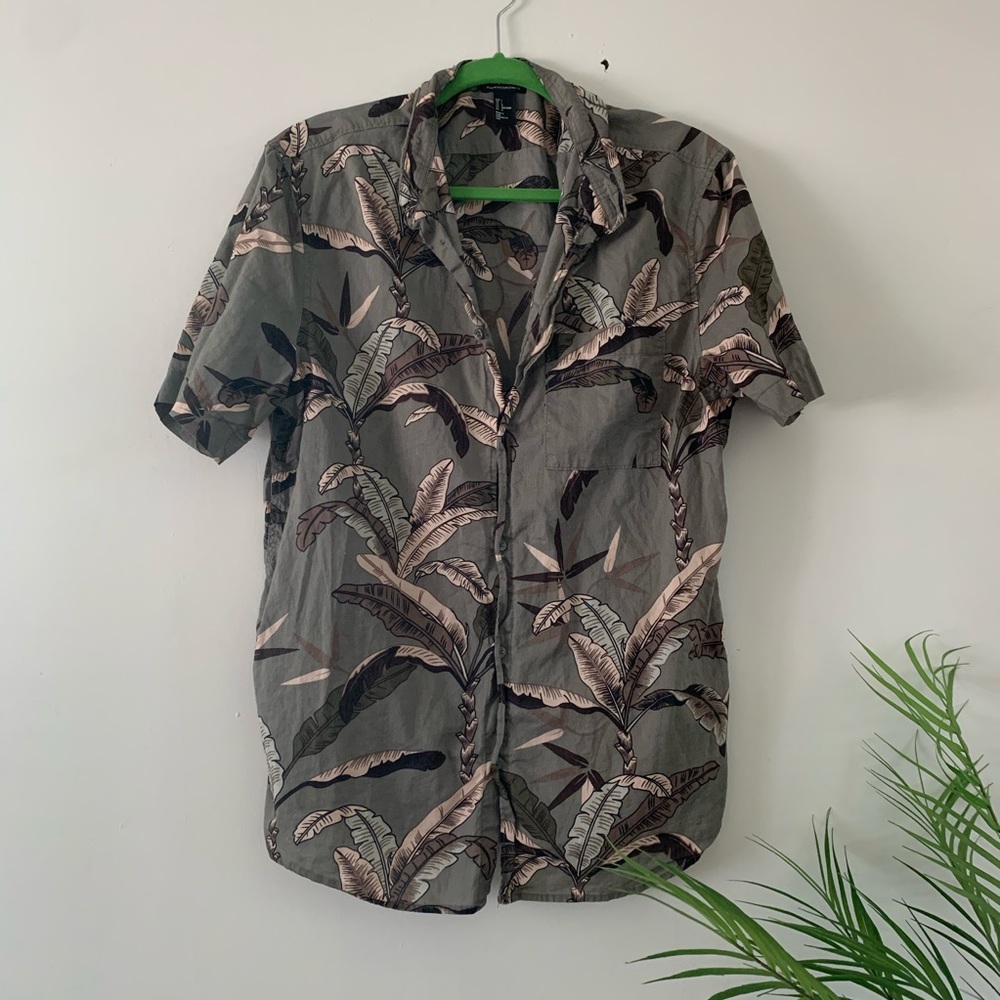 Men’s Floral Button Up